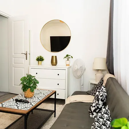 Apartment Stade De France 15 Pour 4 Personnes Saint-Denis (Seine-Saint-Denis)